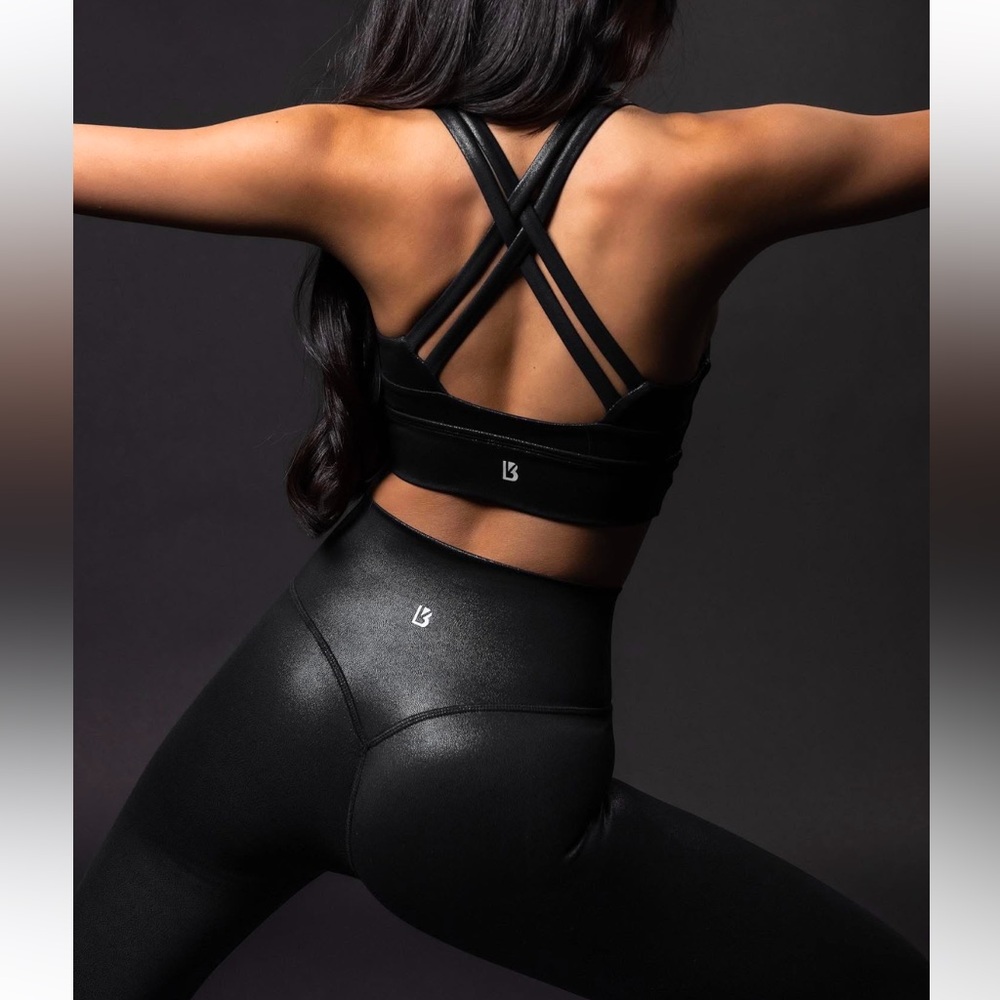 BuffBunny Northern Lights Shiny Black Leggings and Bra Set